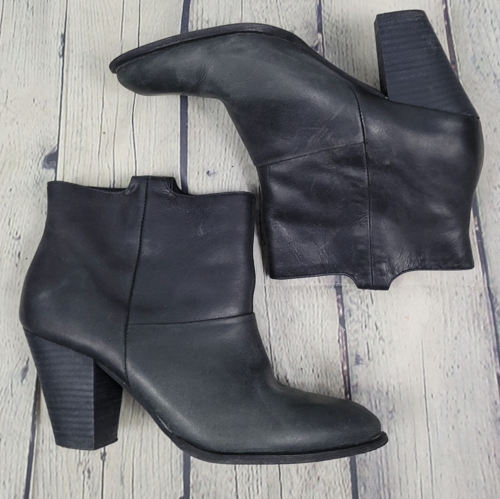 ALDO | leather pull-on heeled ankle boot bootie